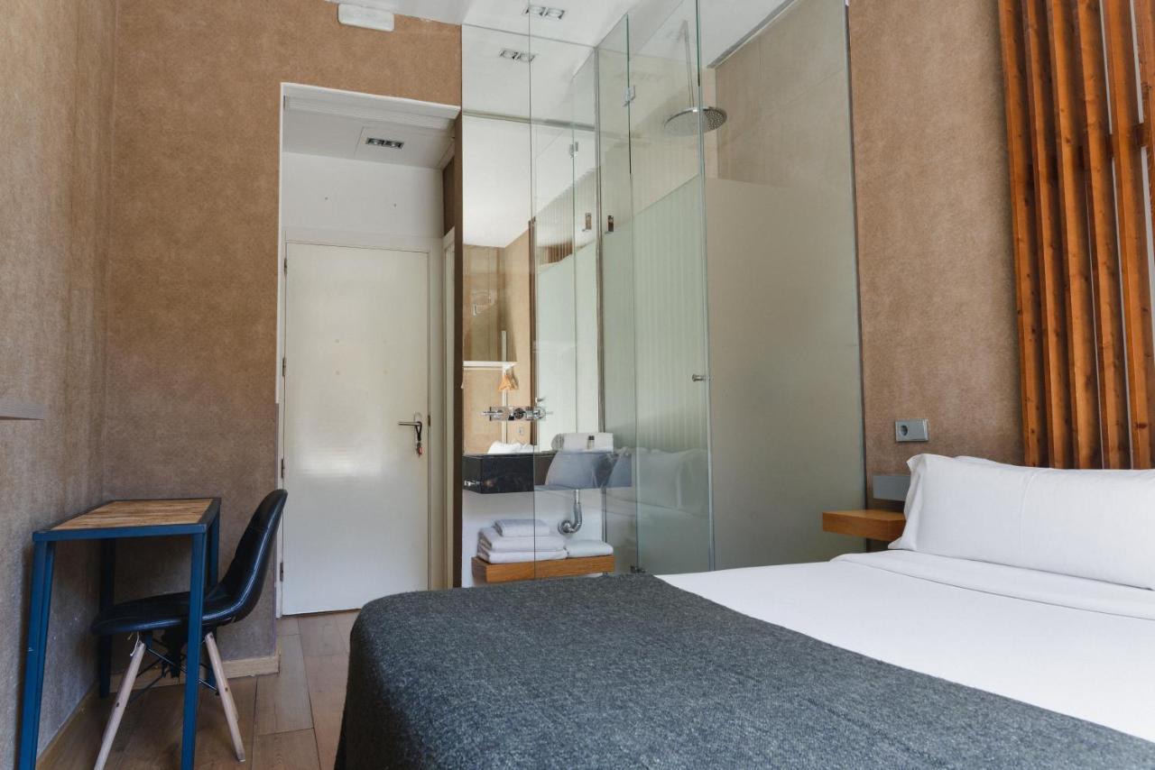 Cosmopolitan Boutique Rambla Hotel Barcelona Ngoại thất bức ảnh