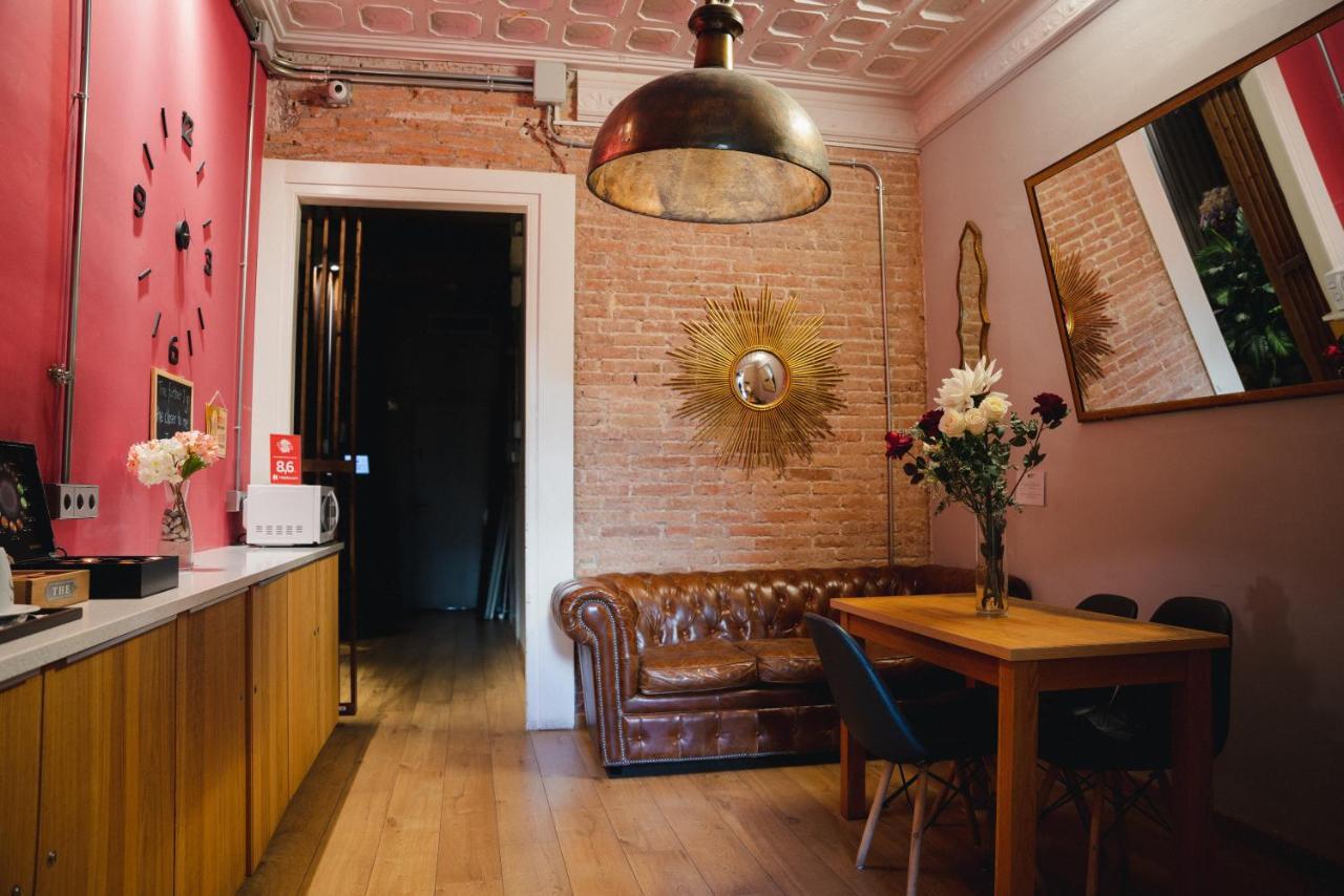 Cosmopolitan Boutique Rambla Hotel Barcelona Ngoại thất bức ảnh