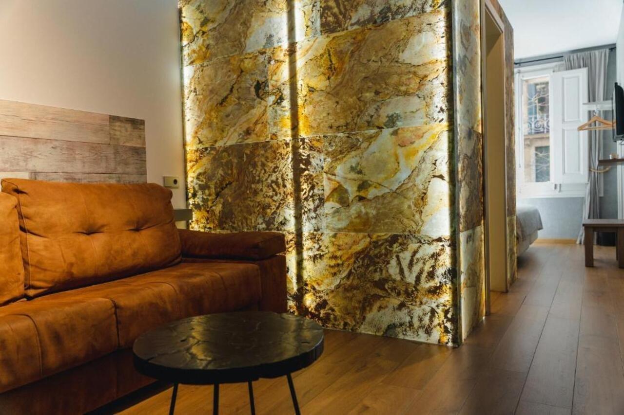 Cosmopolitan Boutique Rambla Hotel Barcelona Ngoại thất bức ảnh