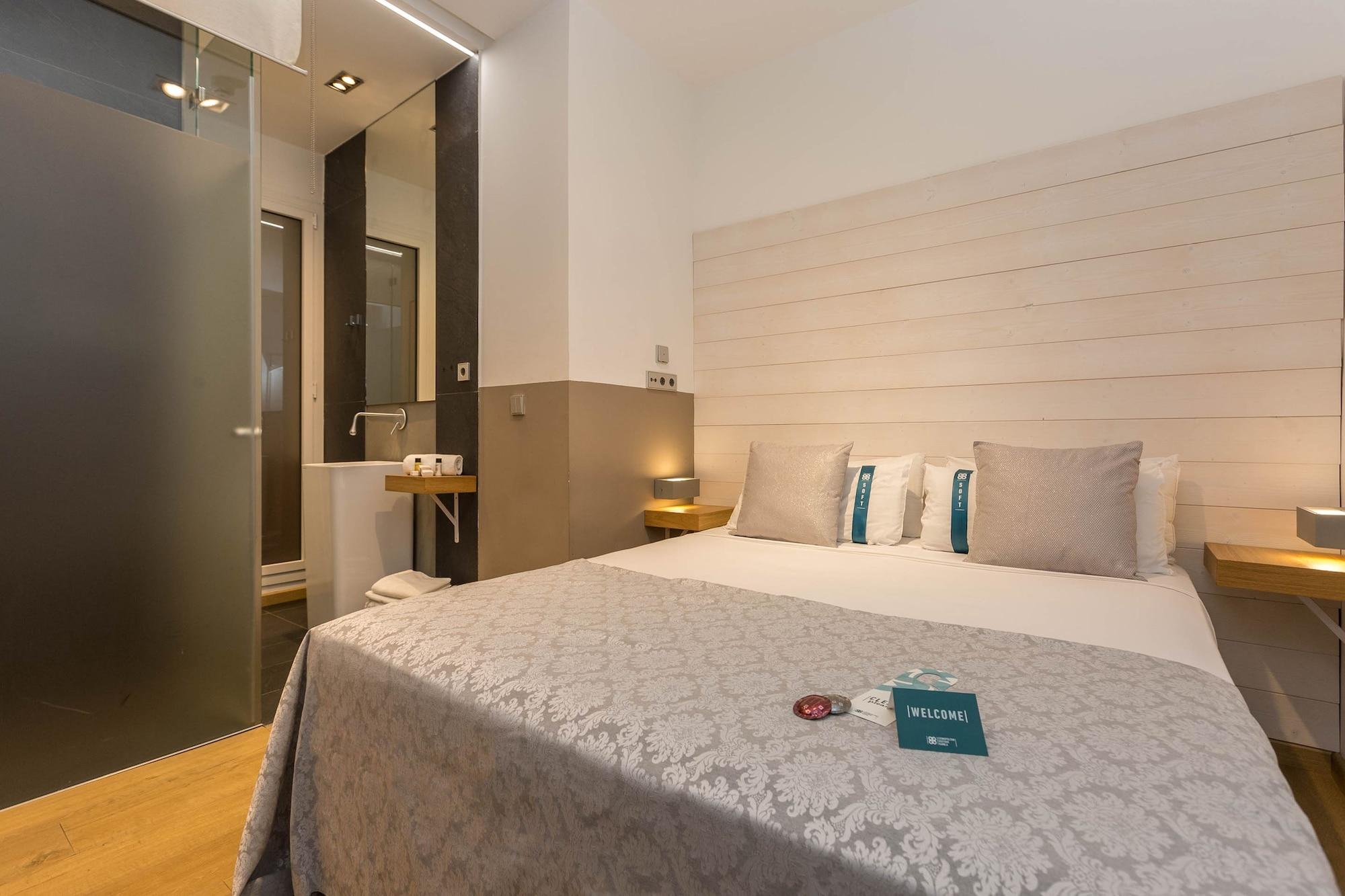 Cosmopolitan Boutique Rambla Hotel Barcelona Ngoại thất bức ảnh