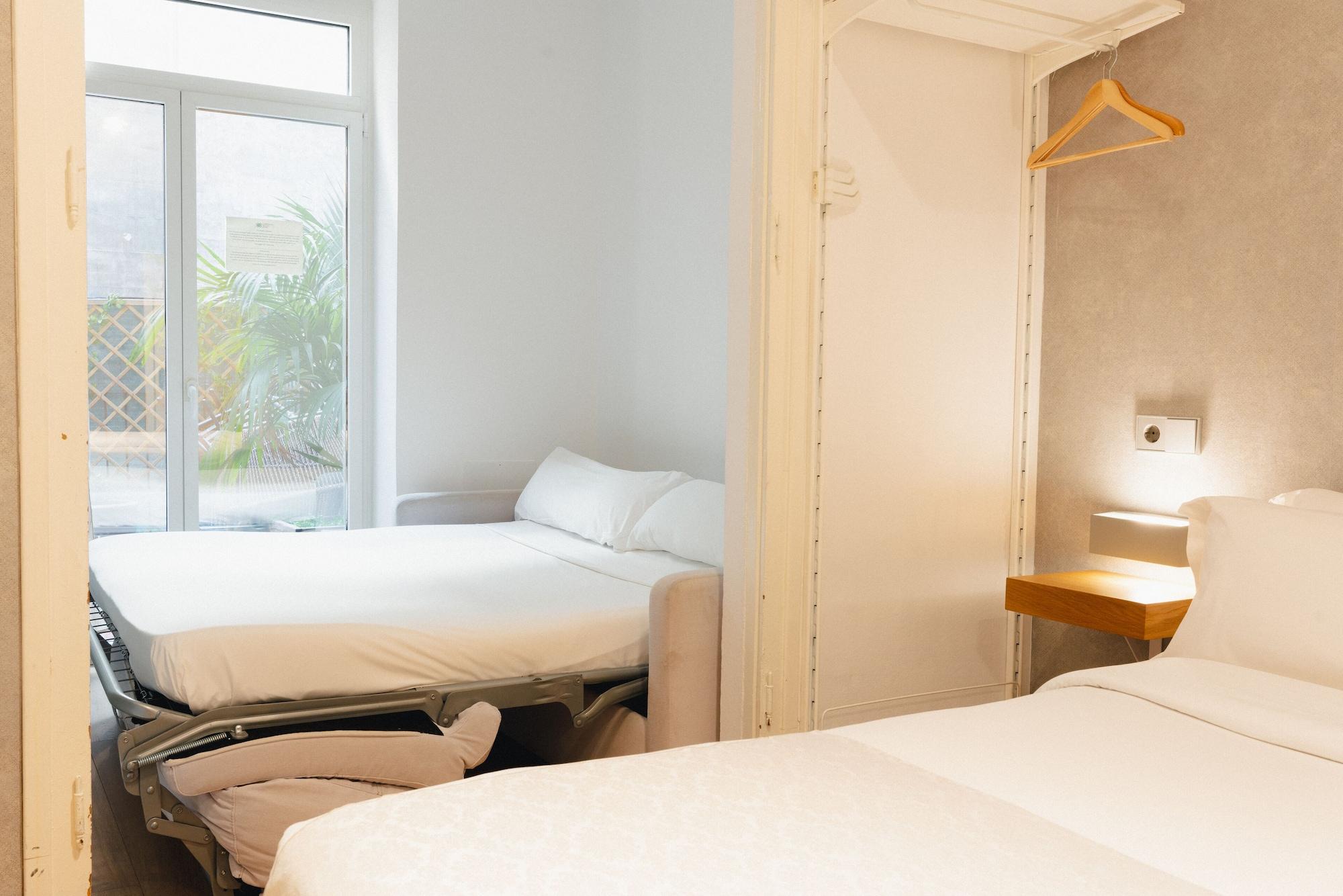 Cosmopolitan Boutique Rambla Hotel Barcelona Ngoại thất bức ảnh